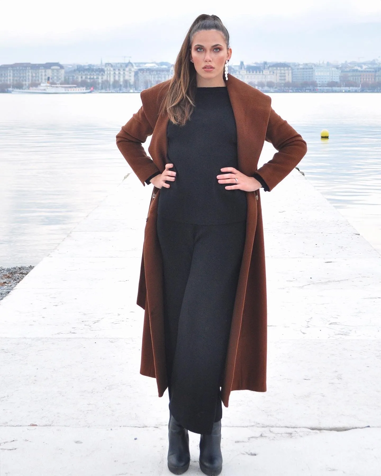 CHOCOLATE OPEN COLLARD COAT