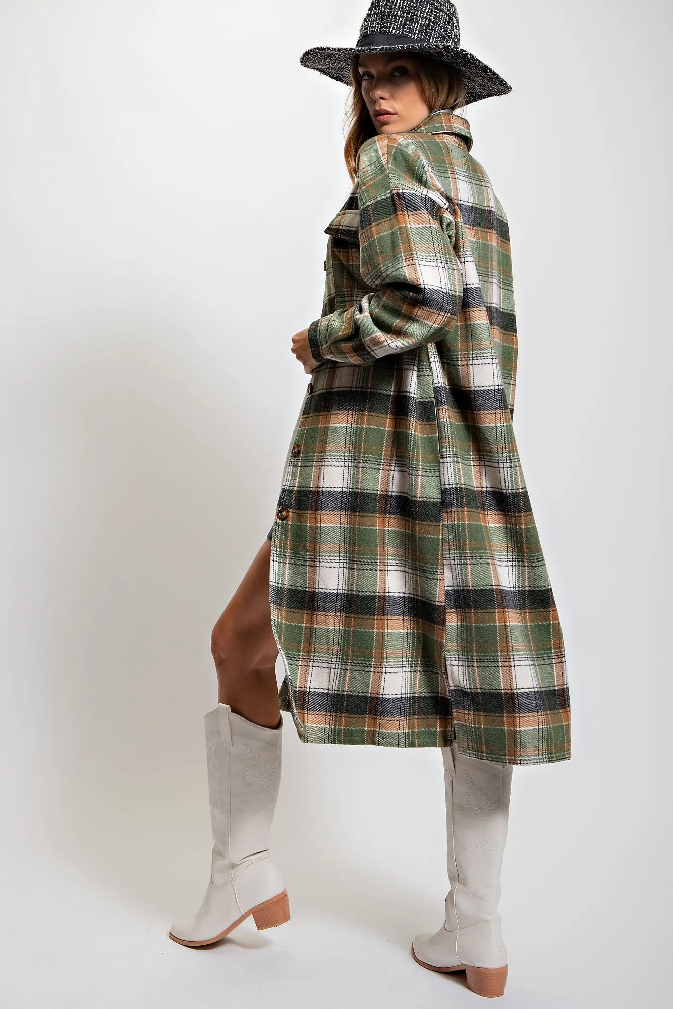 Curvy Size-Plaid Button-Down Shacket